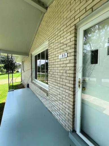 Main picture of 189 Rebecca Dr