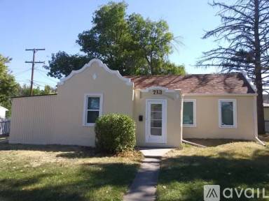 Main picture of 713 7th St S