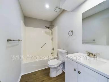 Main picture of 500 Sky Vue Dr