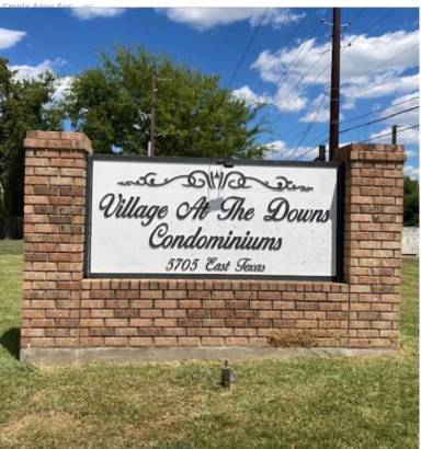 Main picture of Village At The Downs