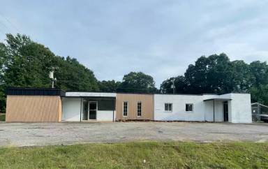 Main picture of 2715 W Whitner St