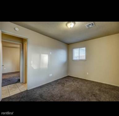 Main picture of 3200 Neighbors Ln