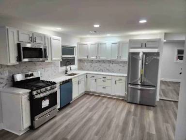 Main picture of 51 Pinafore Ln