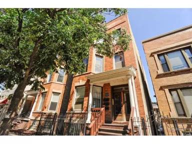 Main picture of 3343 N Sheffield Ave
