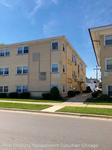 Main picture of 7303 W Fullerton Ave