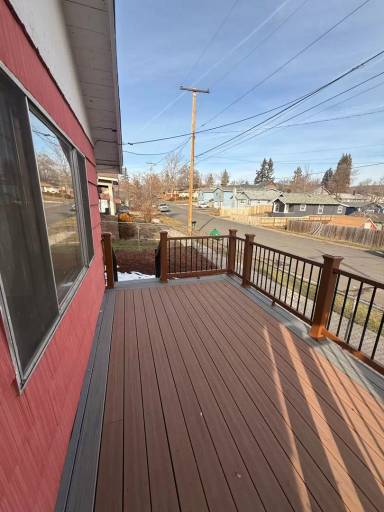 Main picture of 633 Upham St