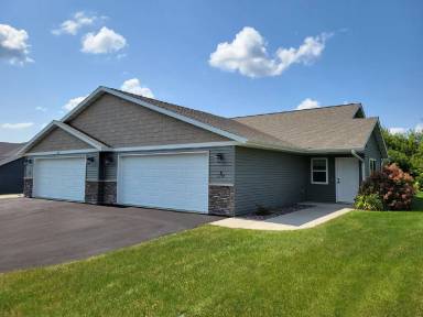 Main picture of 2749 Ridgewood St