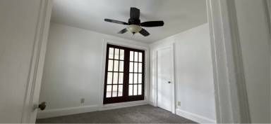 Main picture of 141 5th Ave South - 4