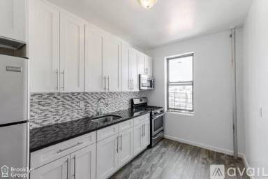 Main picture of 480 Concord Ave