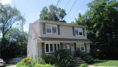 Main picture of 80 Campbell Ave
