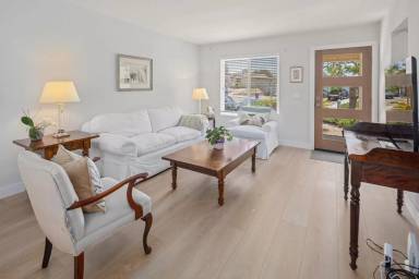 Main picture of 1779 Round Tree Dr