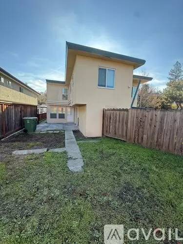 Main picture of 3620 Chestnut St