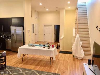 Main picture of 1024-1028 Commonwealth Ave Apartments