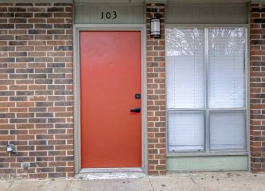 Main picture of 7000 Guadalupe St
