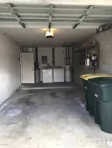 Main picture of 10767 Ironstone Dr N