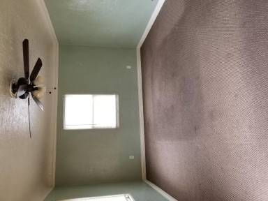 Main picture of 2020 6th Ave