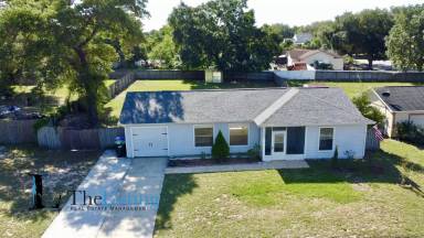 Main picture of 5384 Falling Water Dr