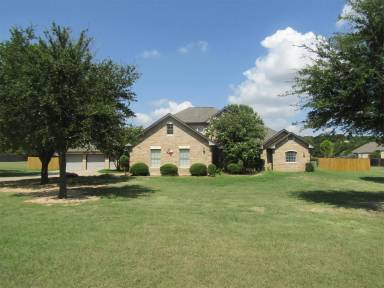 Main picture of 1610 Mountain View Ln