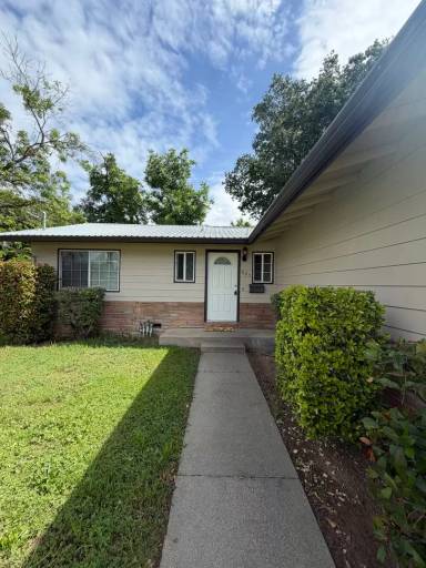 Main picture of 625 Thistle St