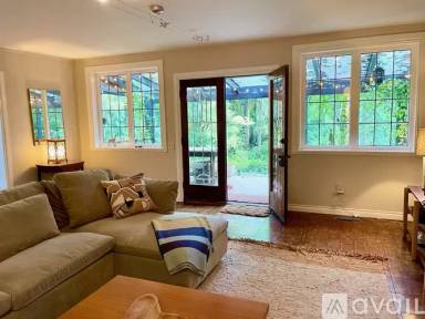 Main picture of 10703 SW 134th Pl