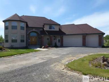 Main picture of 221 Twin Peaks Rd