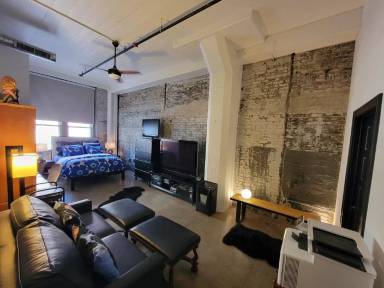 Main picture of 226 N Water St