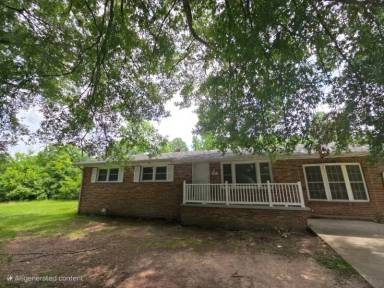 Main picture of 125 Bridges Cir