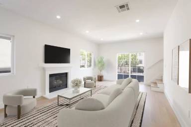 Main picture of 1325 N Poinsettia Pl