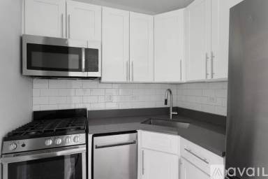 Main picture of The 1521 Sherwin