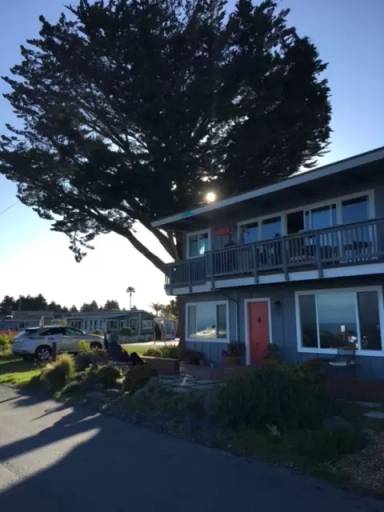 Main picture of 1325 Prospect Ave