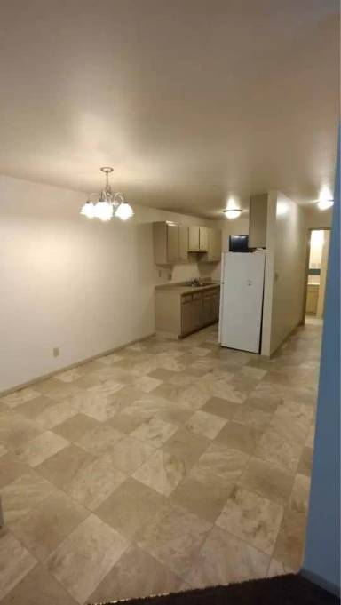 Main picture of 1401 S Driscoll St