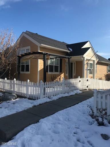 Main picture of 4040 Plum Creek Dr