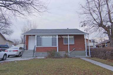 Main picture of 3525 Jefferson Ave