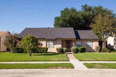 Main picture of 5713 Baker Dr