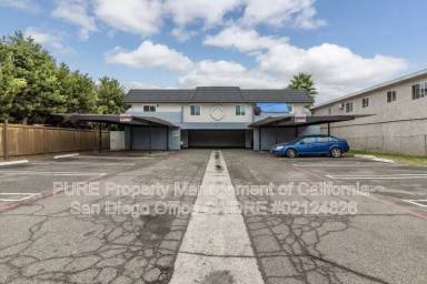 Main picture of 331 E Washington Ave