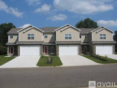 Main picture of 7150 Starcliff Ave NW