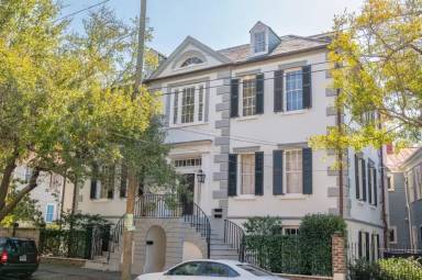 Main picture of 43 Charlotte St