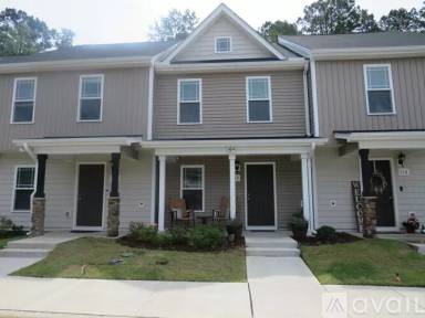 Main picture of 122 Longleaf Pine St
