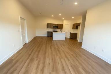 Main picture of 3805 S Bluelake Ct
