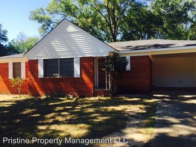 Main picture of 1207 Centenary Dr
