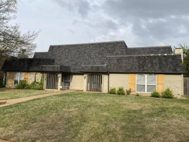 Main picture of 11008 Springhollow Rd