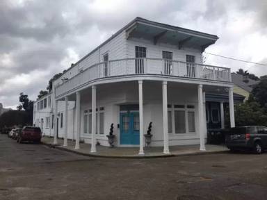 Main picture of 349 Vallette St