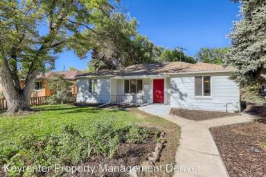 Main picture of 4611 S Clarkson St