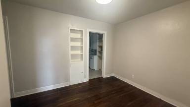 Main picture of 1850 W Main St