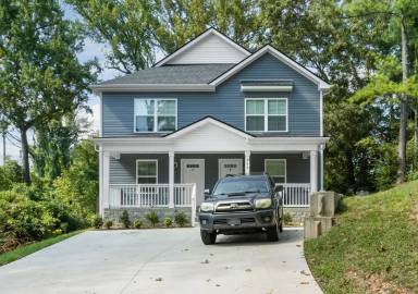 Main picture of 944 Norman Dr
