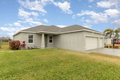 Main picture of 4359 Lago Vista Dr