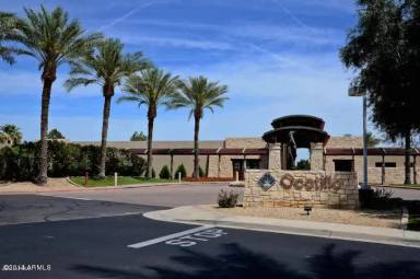 Main picture of 2212 W Myrtle Dr