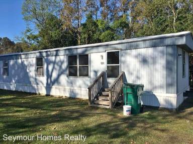 Main picture of 124 Guinevere Ln