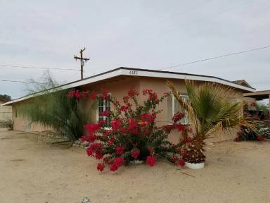 Main picture of 6682 Smoketree Ave