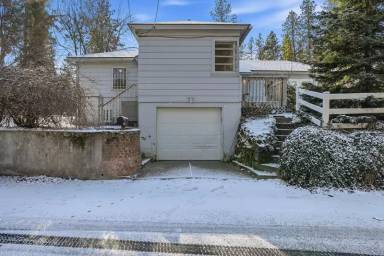 Main picture of 1503 S Southeast Blvd